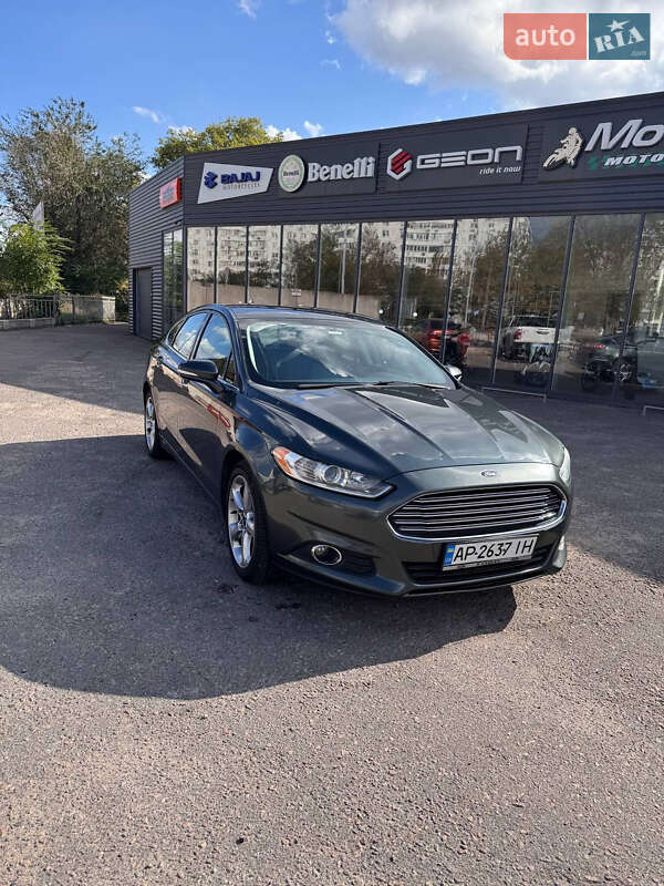 Седан Ford Fusion 2014 в Запоріжжі