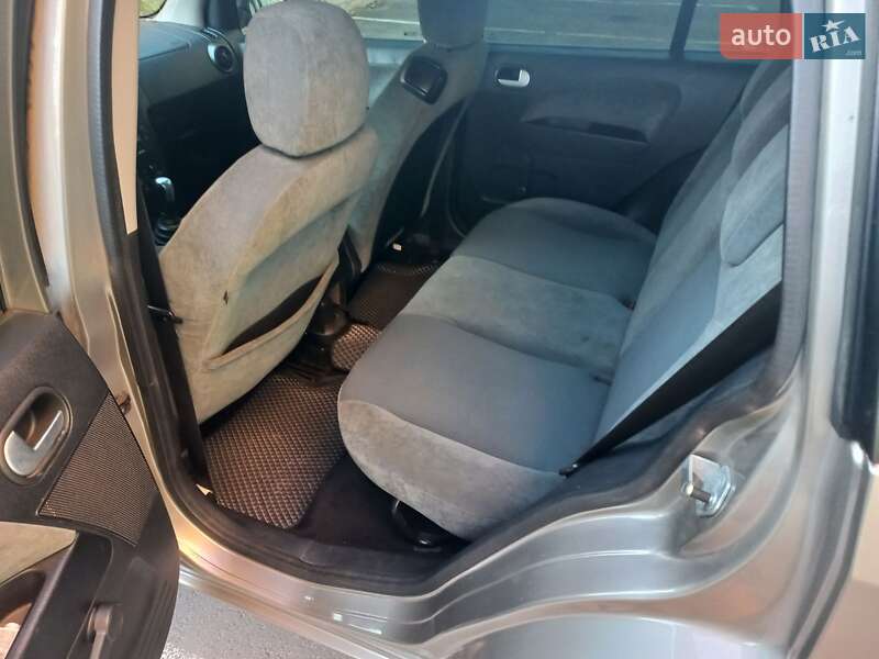 Хетчбек Ford Fusion 2003 в Харкові