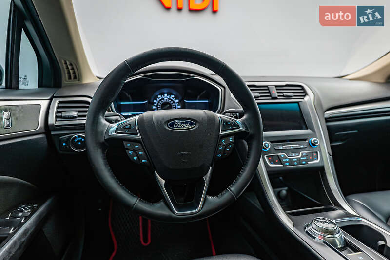 Седан Ford Fusion 2017 в Києві
