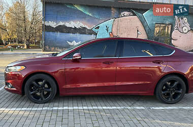 Седан Ford Fusion 2014 в Луцьку