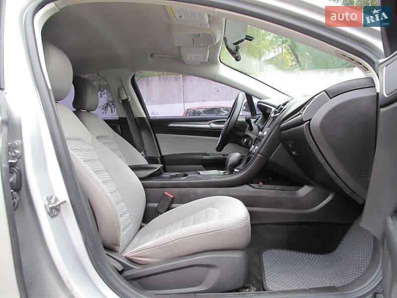 Седан Ford Fusion 2016 в Києві фото 61 Седан Ford Fusion 2016 в Києві