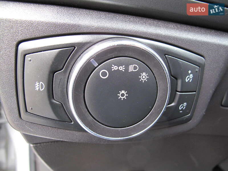 Седан Ford Fusion 2016 в Києві фото 73 Седан Ford Fusion 2016 в Києві