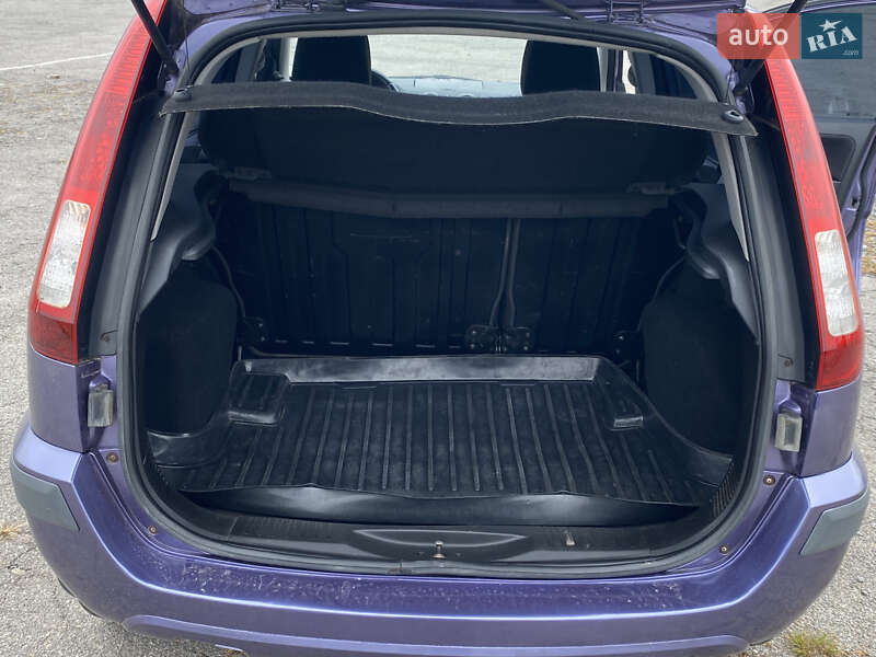 Хетчбек Ford Fusion 2006 в Вінниці