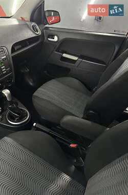 Хетчбек Ford Fusion 2006 в 