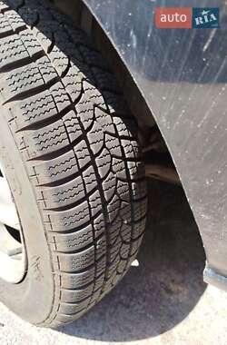 Хетчбек Ford Fusion 2005 в 