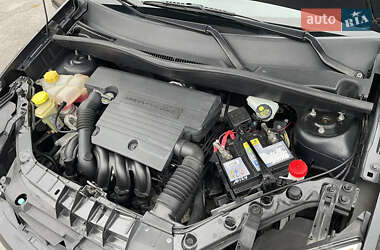 Хетчбек Ford Fusion 2009 в 