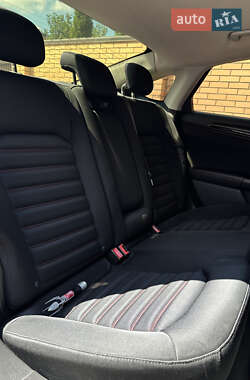 Седан Ford Fusion 2013 в 