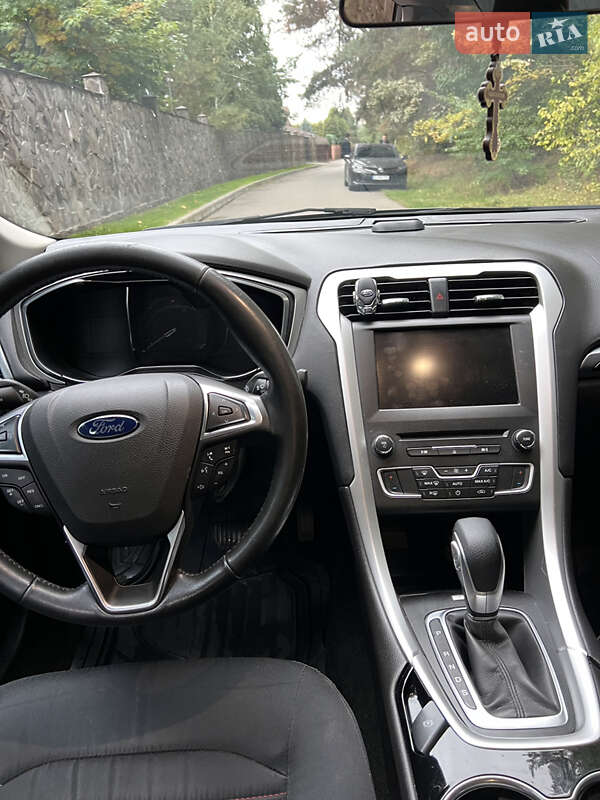 Седан Ford Fusion 2016 в Броварах