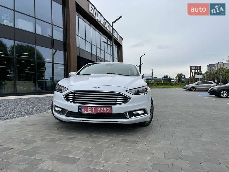 Седан Ford Fusion 2016 в Луцке