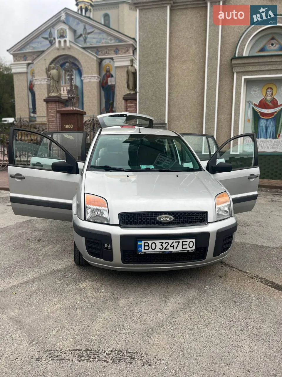 Продається авто!
Ford Fusion
2007 рік
Коробка автомат
1.4 мотор
Пробіг 113тис
2 комплекти резини
Авто в гарному стані
Можливий торг
