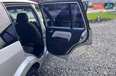 Хэтчбек Ford Fusion 2004 в 