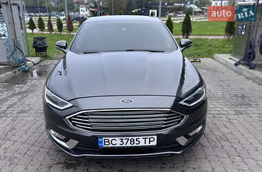 Седан Ford Fusion 2016 в 