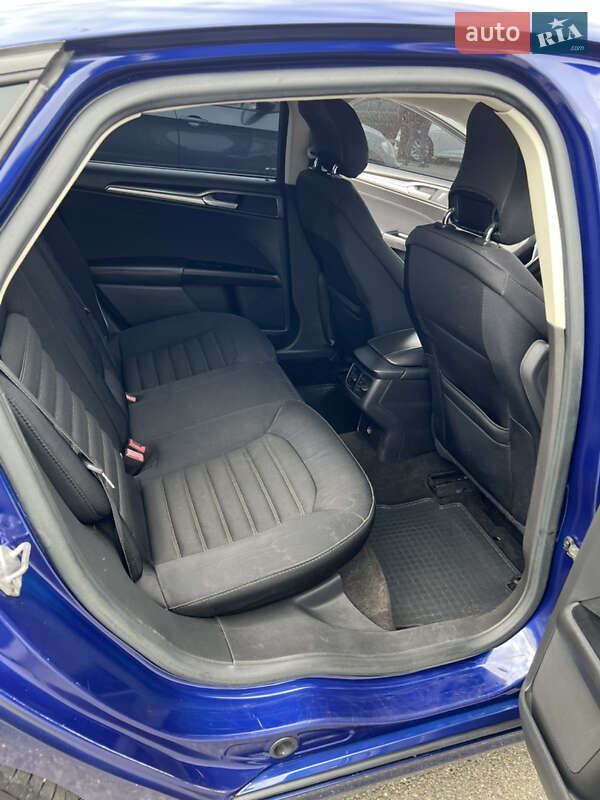 Седан Ford Fusion 2014 в Киеве