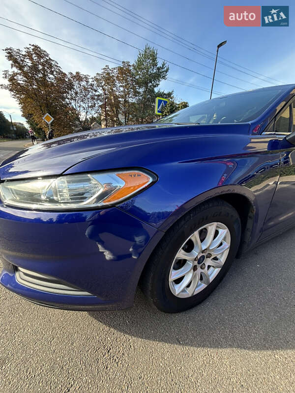 Седан Ford Fusion 2015 в Киеве фото 3 Седан Ford Fusion 2015 в Киеве