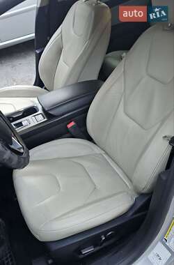 Седан Ford Fusion 2017 в 