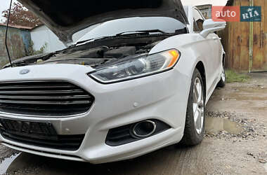 Седан Ford Fusion 2014 в 