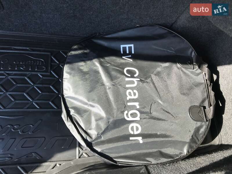 Седан Ford Fusion 2016 в Ирпене фото 61 Седан Ford Fusion 2016 в Ирпене