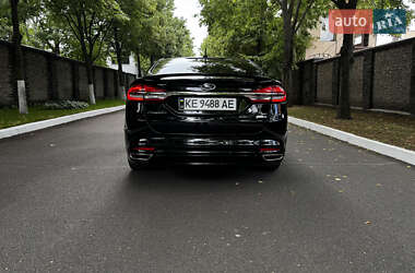 Седан Ford Fusion 2017 в 