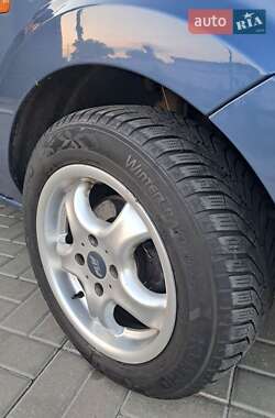 Хетчбек Ford Fusion 2006 в 