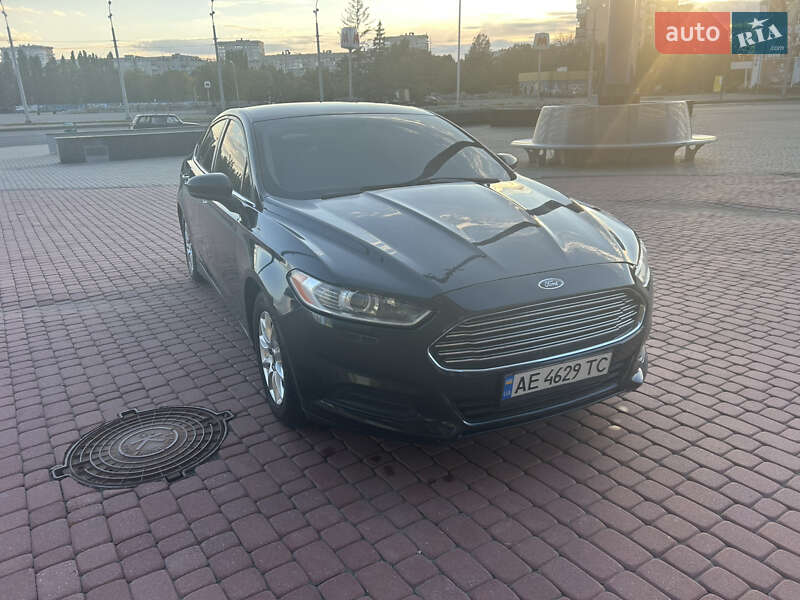Седан Ford Fusion 2014 в Харкові