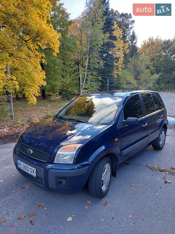 Хетчбек Ford Fusion 2009 в Дніпрі