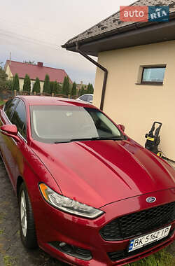 Седан Ford Fusion 2013 в 