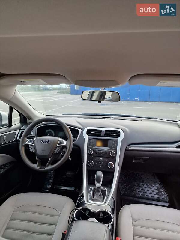 Седан Ford Fusion 2014 в Борисполі