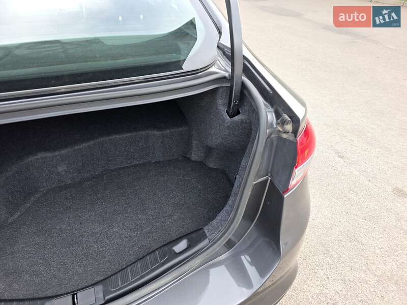 Седан Ford Fusion 2018 в Кривом Роге фото 23 Седан Ford Fusion 2018 в Кривом Роге