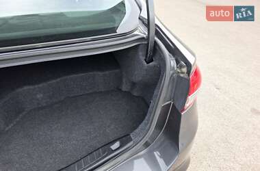 Седан Ford Fusion 2018 в 