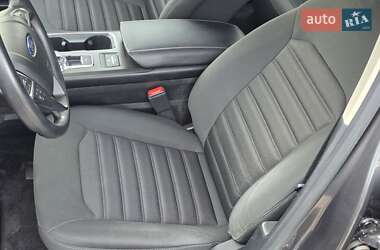 Седан Ford Fusion 2018 в 