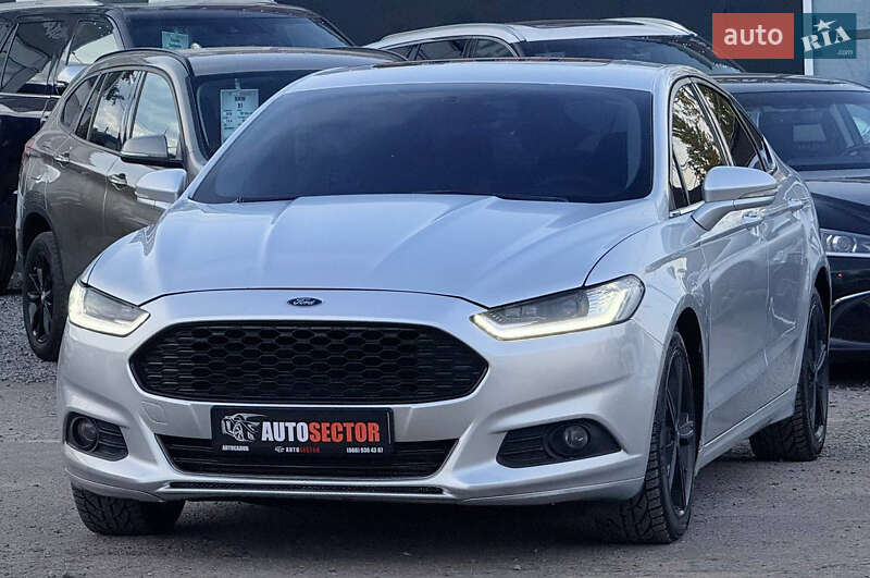 Седан Ford Fusion 2016 в Харкові
