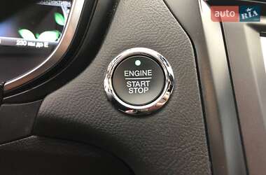 Седан Ford Fusion 2019 в 