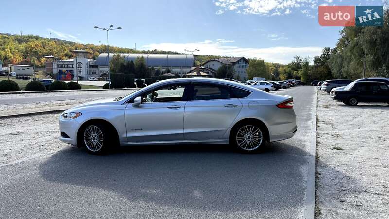 Седан Ford Fusion 2014 в Днепре