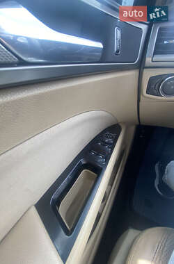 Седан Ford Fusion 2014 в 