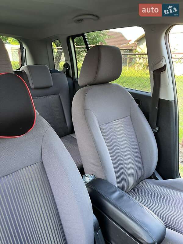 Хэтчбек Ford Fusion 2007 в Ивано-Франковске фото 14 Хэтчбек Ford Fusion 2007 в Ивано-Франковске