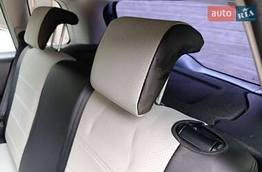 Хэтчбек Ford Fusion 2011 в 