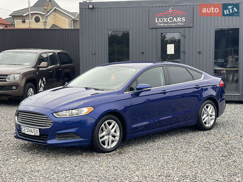 Седан Ford Fusion 2015 в Чернівцях