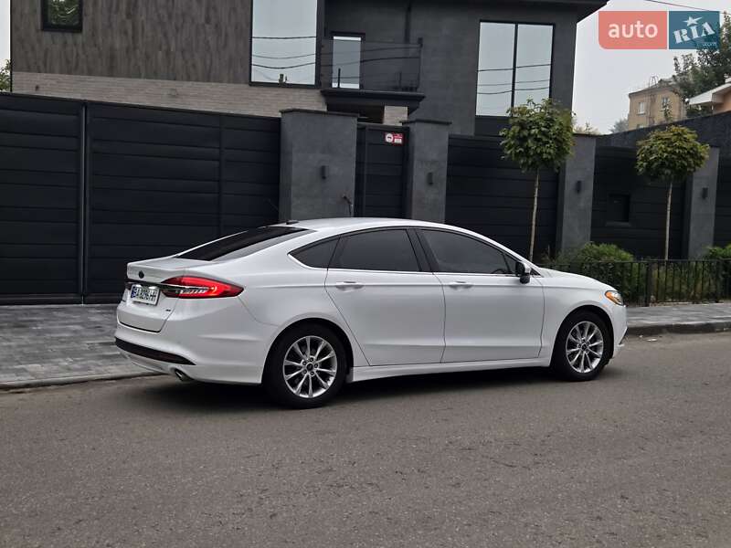 Седан Ford Fusion 2017 в Києві