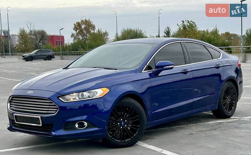 Ford Fusion 2016