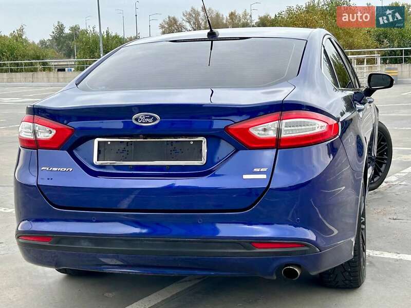 Седан Ford Fusion 2016 в Києві