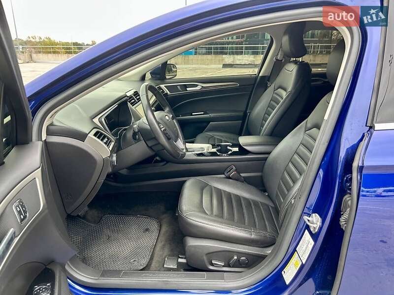 Седан Ford Fusion 2016 в Києві