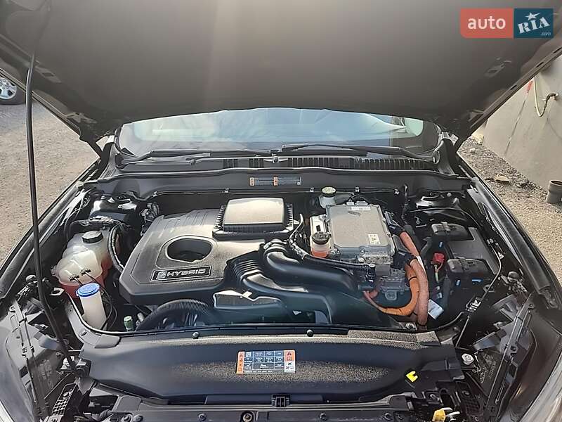 Седан Ford Fusion 2018 в Тернополі