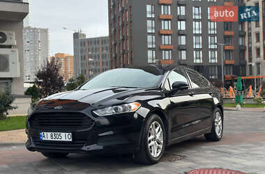 Седан Ford Fusion 2013 в 