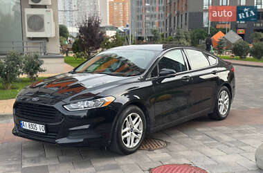 Седан Ford Fusion 2013 в 