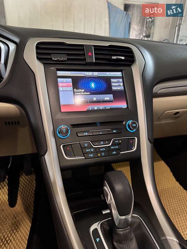 Седан Ford Fusion 2016 в Липовій Долині