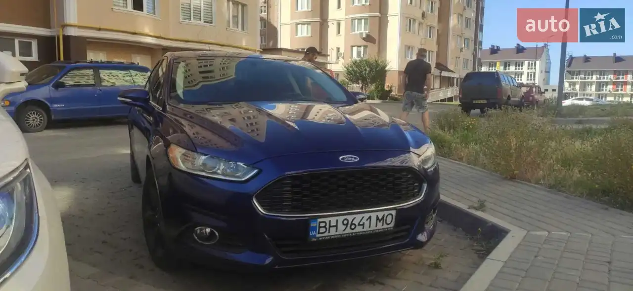 2013 Ford Fusion - мініатюра 19