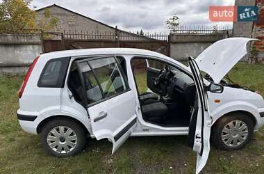Хэтчбек Ford Fusion 2009 в Луцке