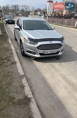 Седан Ford Fusion 2014 в 