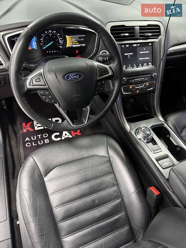 Седан Ford Fusion 2017 в Одессе