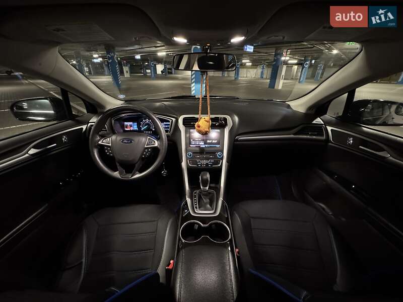 Седан Ford Fusion 2016 в Києві фото 20 Седан Ford Fusion 2016 в Києві